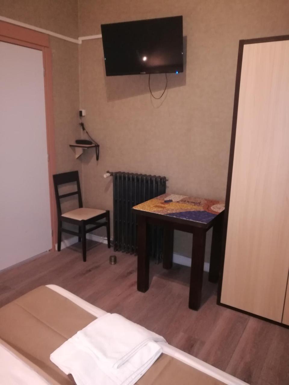 Hotel Renova Nantes Zewnętrze zdjęcie